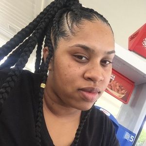 Meet your Posher, Wallicia